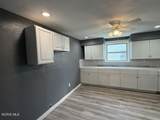 1554 Indiana Avenue - Photo 17
