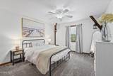 415 Jamestown Avenue - Photo 16