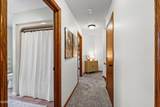 415 Jamestown Avenue - Photo 21