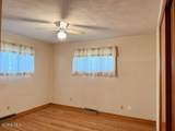 1636 Queenswood Drive - Photo 13