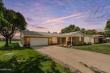 221 Vickie Lane - Photo 5