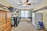 2210 Ch 44 - Photo 10