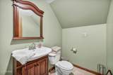 2210 Ch 44 - Photo 31