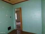 553 Bronson Avenue - Photo 12