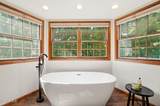7231 Whispering Oak Drive - Photo 15