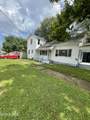 533 Spencer Street - Photo 2