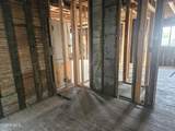 636 Spencer Street - Photo 12