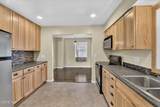 2811 Castleton Avenue - Photo 16