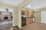 2811 Castleton Avenue - Photo 19