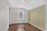 2811 Castleton Avenue - Photo 32