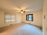 1904 Tanglewood Drive - Photo 13