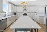 978 Stoneleigh Road - Photo 12