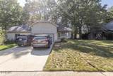 2923 Stoneleigh Drive - Photo 2
