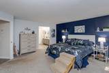 2923 Stoneleigh Drive - Photo 32
