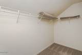 2923 Stoneleigh Drive - Photo 47