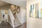 2923 Stoneleigh Drive - Photo 9