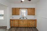 3916 Leybourn Avenue - Photo 16