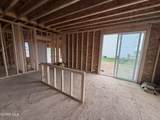 1410 Thomas Lane - Photo 6