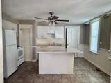 410 Floyd Street - Photo 4