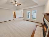 2547 Lake Vista Drive - Photo 4