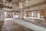 111 Wyandot Avenue - Photo 9