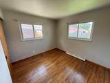 4445 285th Street - Photo 4