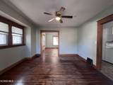 4322 Lockwood Avenue - Photo 7