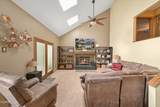 6961 Ramblehurst Road - Photo 11