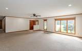 412 Schwamberger Road - Photo 18