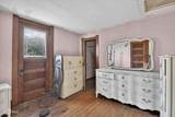 610 Marmion Avenue - Photo 16