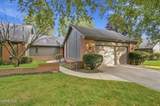 25 Kingsview Drive - Photo 1