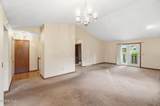 25 Kingsview Drive - Photo 8