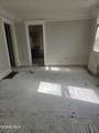 2154 Maplewood Avenue - Photo 4