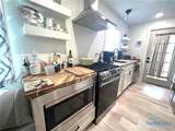 552 Warpole Street - Photo 9