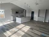 905 Tomahawk Lane - Photo 4