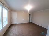 1048 Main Street - Photo 17