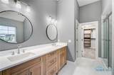 16 Hawthorne Crossing - Photo 33