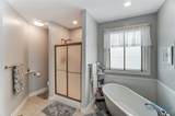 15576 Lakeview Parkway - Photo 20