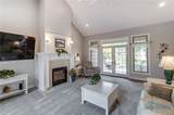 15576 Lakeview Parkway - Photo 5