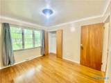 3942 Greenview Drive - Photo 21