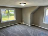 404 Perry Street - Photo 19