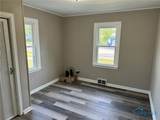 404 Perry Street - Photo 9