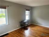 715 Gramercy Avenue - Photo 2