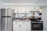 2202 Sheffield - Photo 15