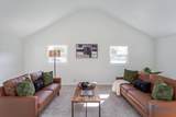 2202 Sheffield - Photo 6