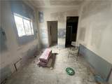 217 Potter Street - Photo 4