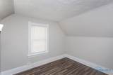 1860 Finch Street - Photo 22