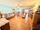 1800 Waterford Lane - Photo 11