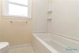 2756 Kingsford Drive - Photo 32