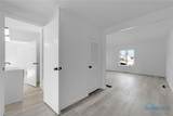 202 Maple Street - Photo 23
